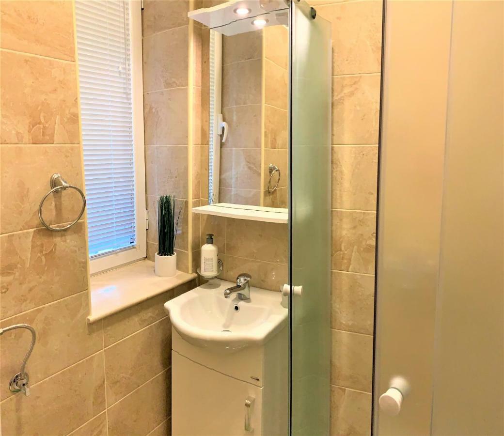 Cicki Apartments II พอดโกริกา ภายนอก รูปภาพ
